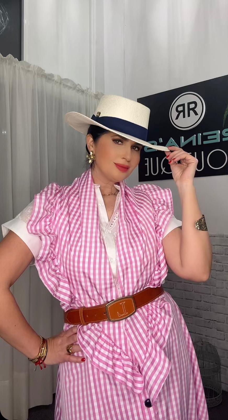 FALDA Y PICO ROJO