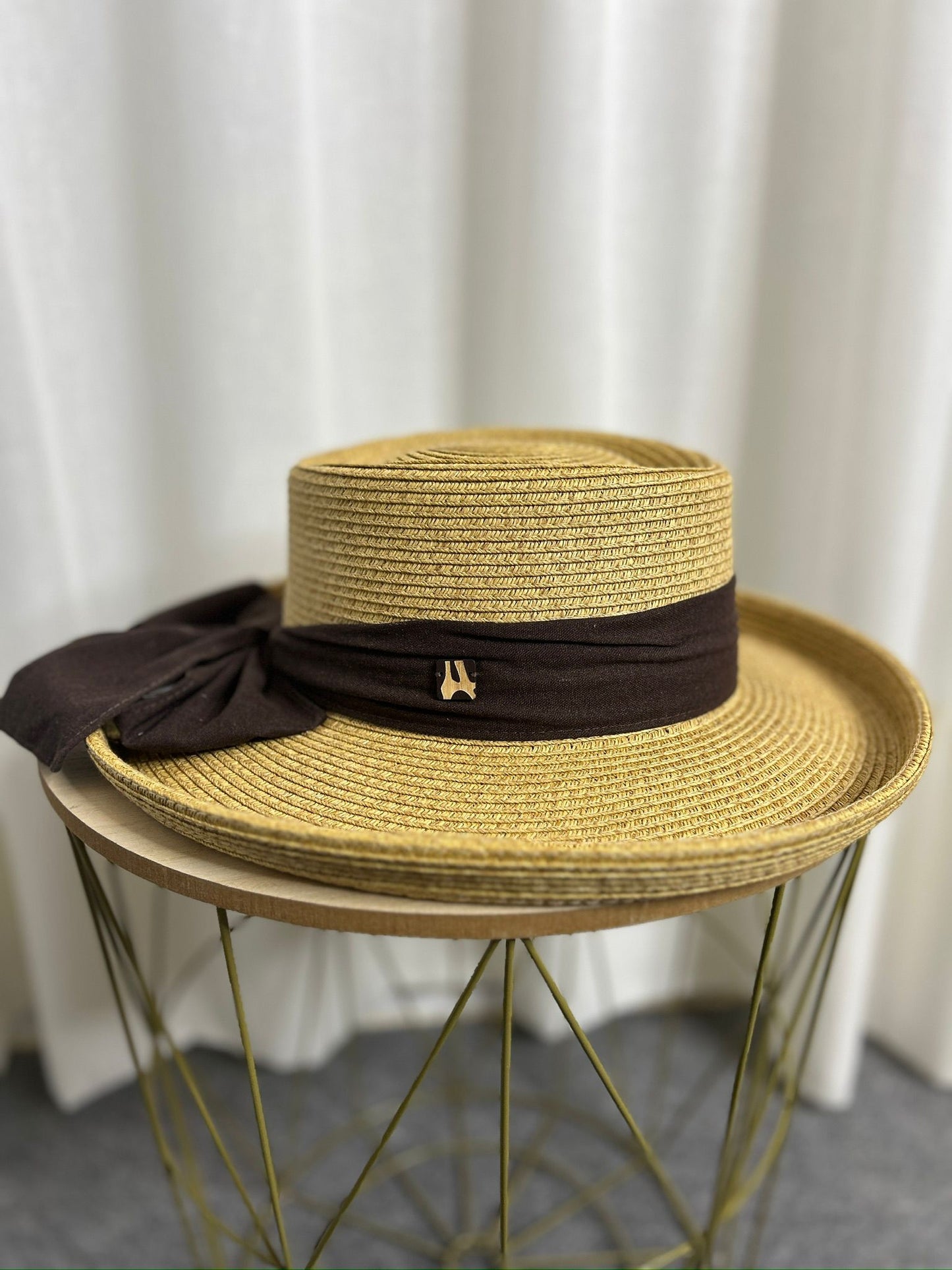 SOMBRERO MOD.ABRIL BEIGE / MARRON
