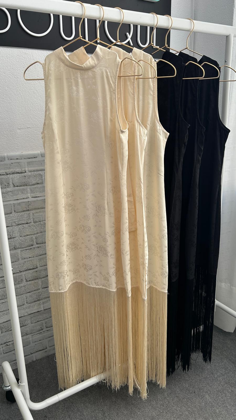 VESTIDO FLECOS NEGRO